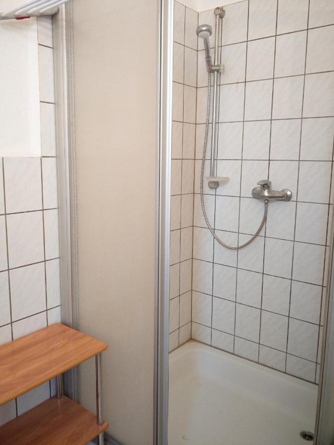 Zur Weissen Taube *